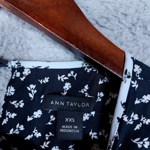 Ann Taylor Dress Women XXS Blue Floral Short Sleeve Tiered Prairie Cottage Core - Picture 11 of 16